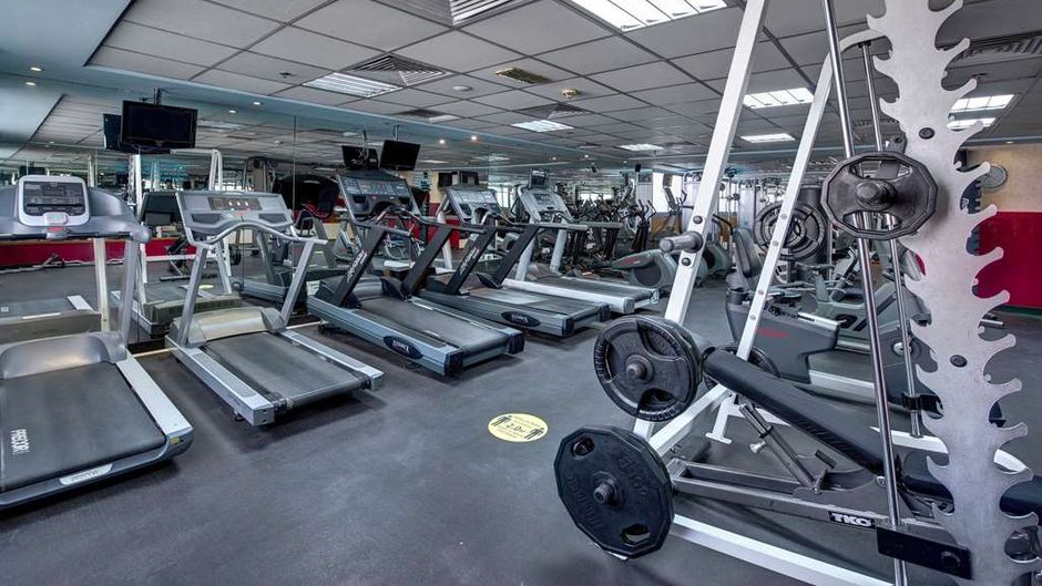 Howard Johnson Plaza by Wyndham Deira Health