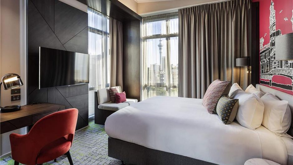 Mercure Auckland Queen Street Room