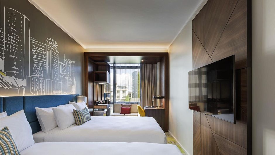 Mercure Auckland Queen Street Room