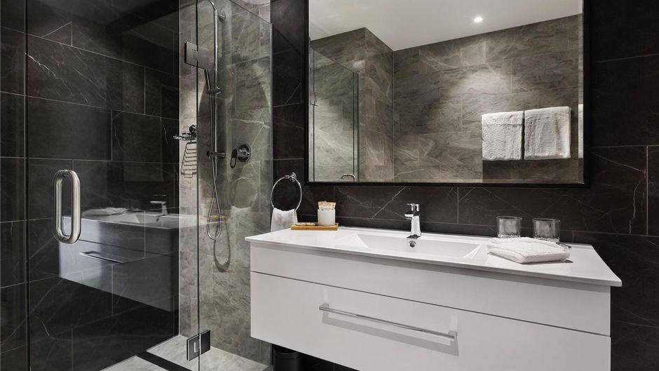 Mercure Auckland Queen Street Room