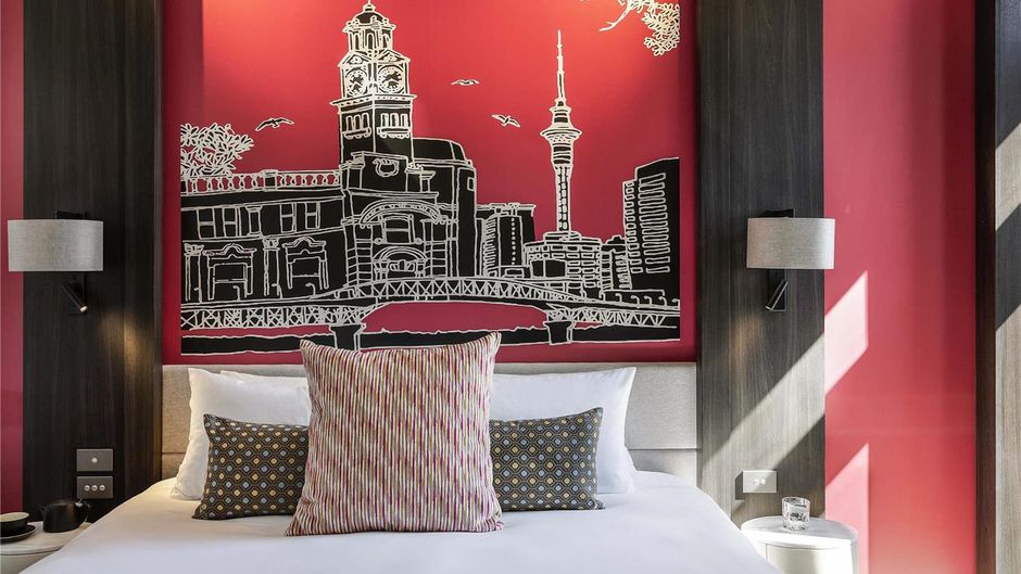 Mercure Auckland Queen Street Room