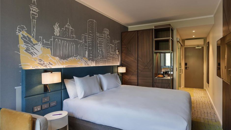 Mercure Auckland Queen Street Room