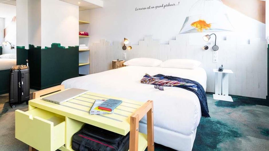Ibis Styles Thonon Les Bains Hotel Room