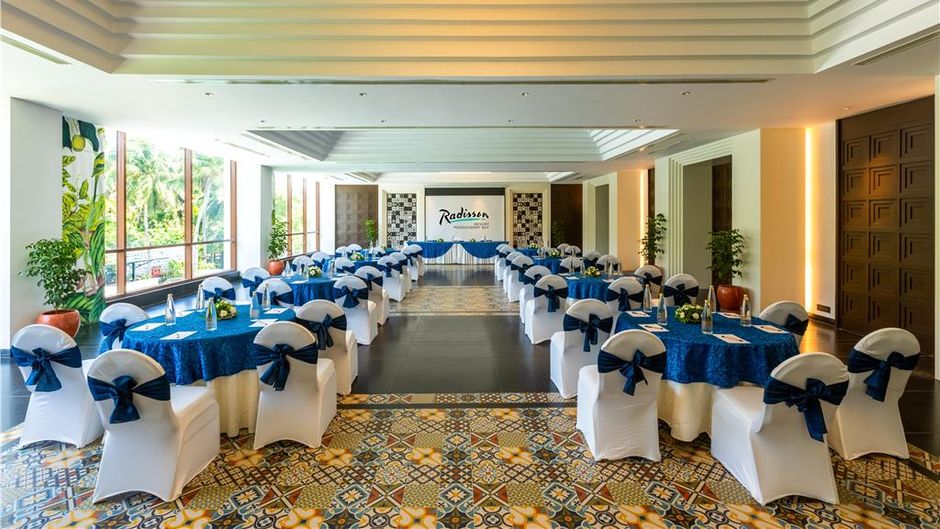 Radisson Resort Pondicherry Bay Restaurant