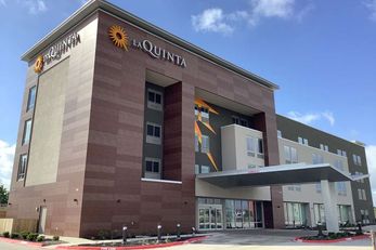 La Quinta Inn & Suites Corpus Christi SE