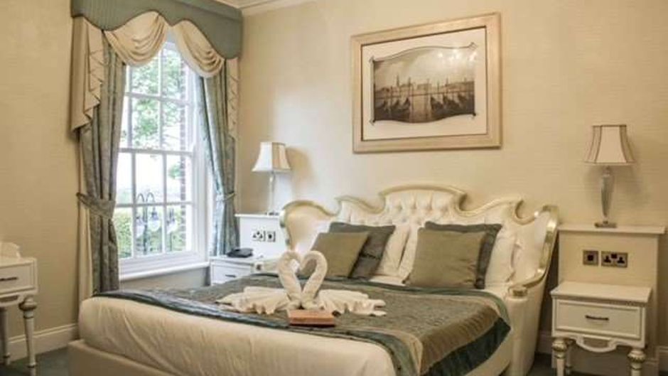 Park Hall Wolverhampton Suite