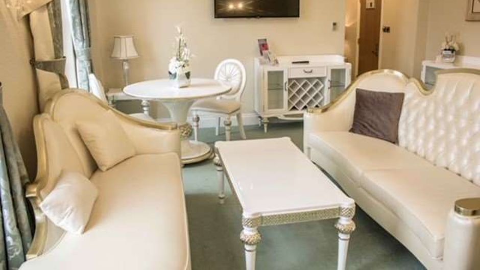 Park Hall Wolverhampton Suite