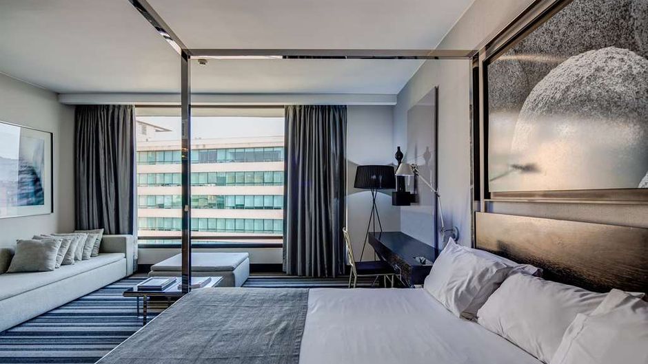 Wyndham Pettra Santiago Suite