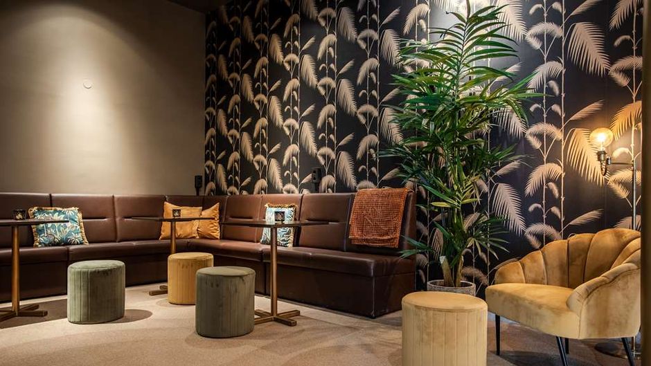 Palm Tree Hotel, BW Signature Collection Lobby