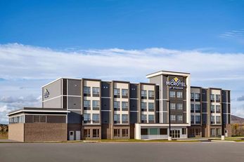 Microtel Inn & Suites by Wyndham