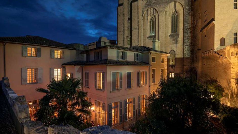 La Mirande Exterior