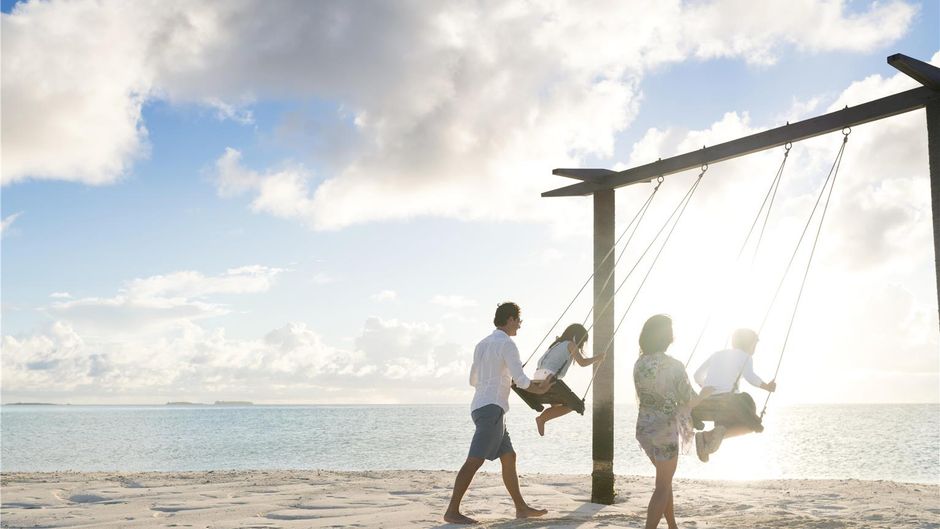 Anantara Dhigu Maldives Resort Beach