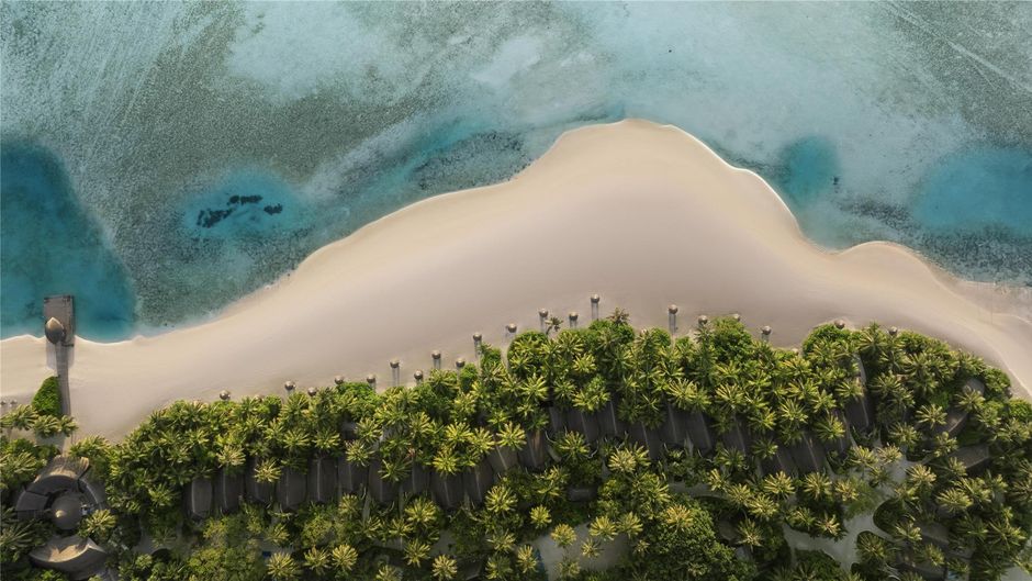 Anantara Dhigu Maldives Resort Beach