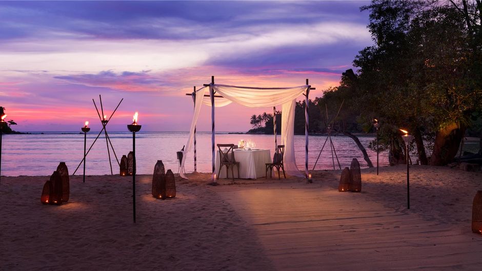 Anantara Layan Phuket Resort Restaurant