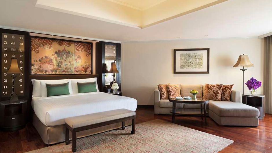 Anantara Riverside Bangkok Resort Room