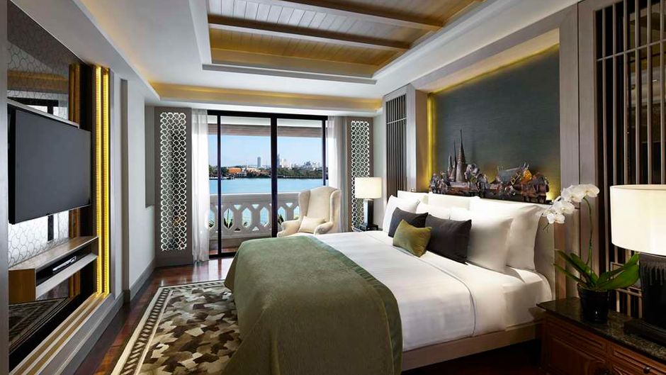 Anantara Riverside Bangkok Resort Room