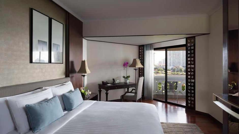 Anantara Riverside Bangkok Resort Room