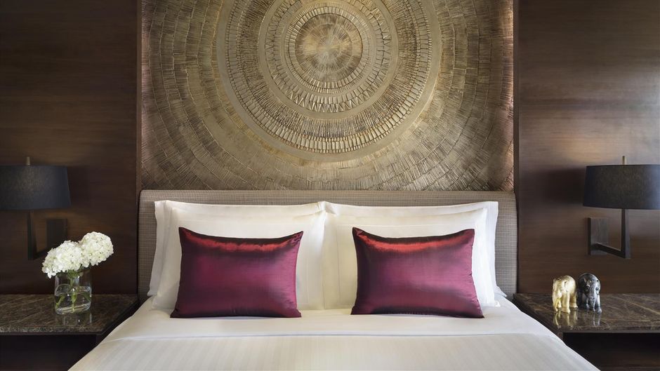 Anantara Riverside Bangkok Resort Room