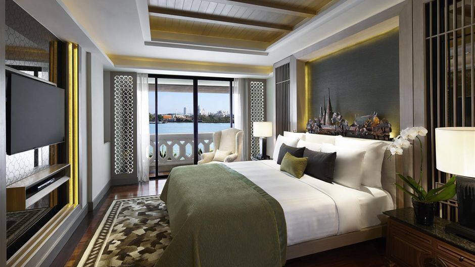 Anantara Riverside Bangkok Resort Room