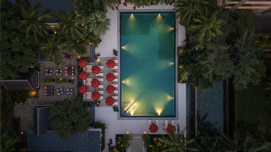 Anantara Siam Bangkok Hotel Pool