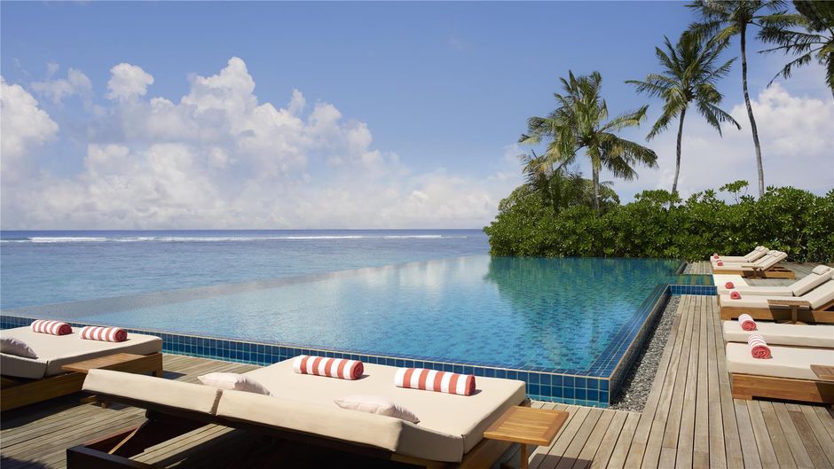Anantara Veli Maldives Resort Pool