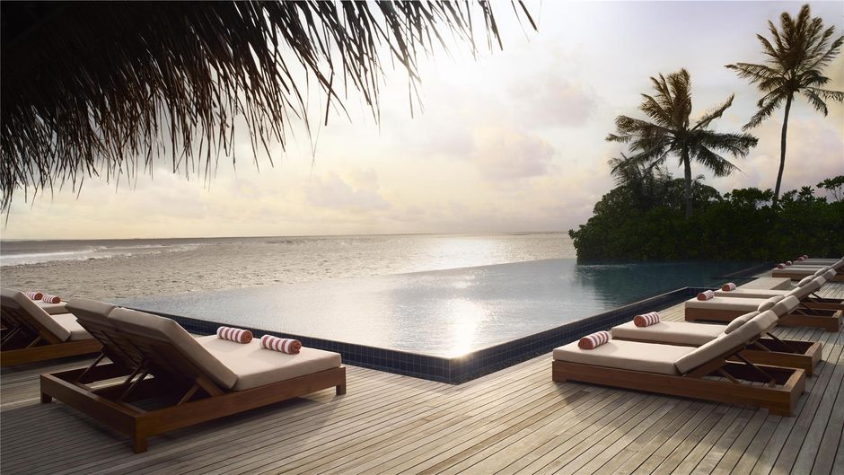 Anantara Veli Maldives Resort Pool