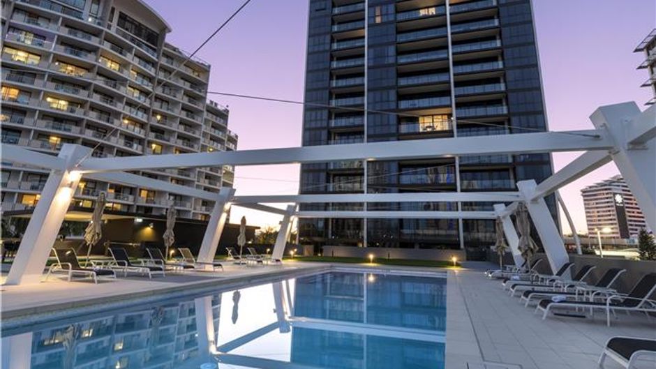 Avani Broadbeach Gold Coast Residences Exterior