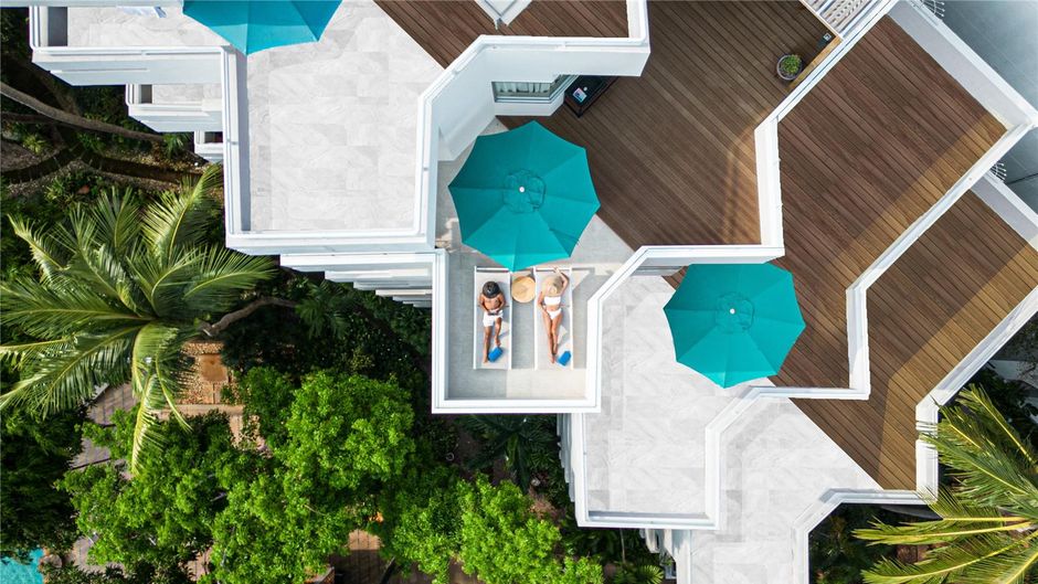 Avani Pattaya Resort Exterior