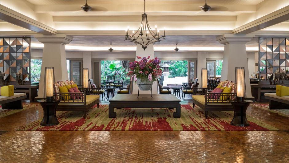 Avani Pattaya Resort Lobby
