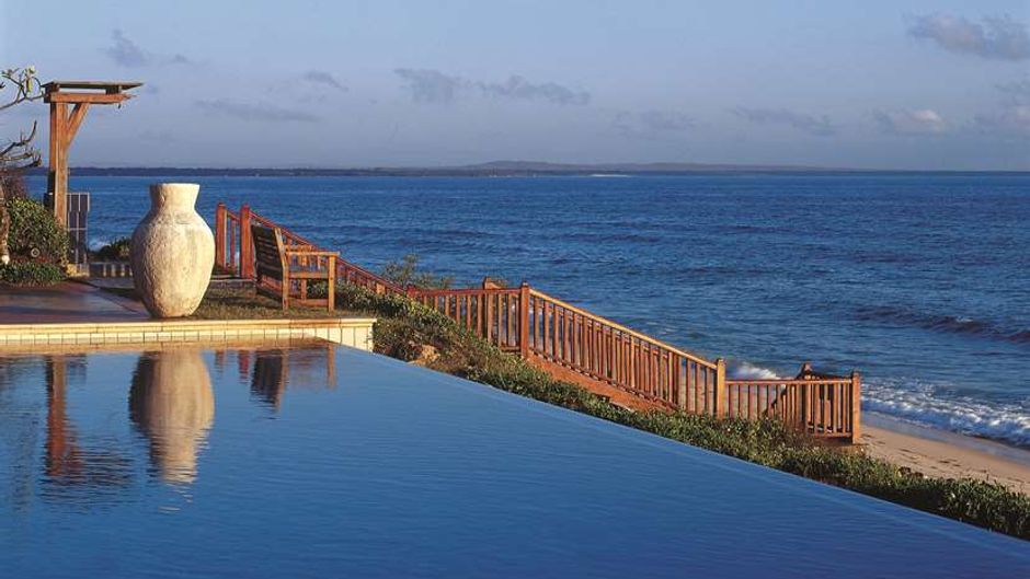 Avani Pemba Beach Hotel & Spa Pool