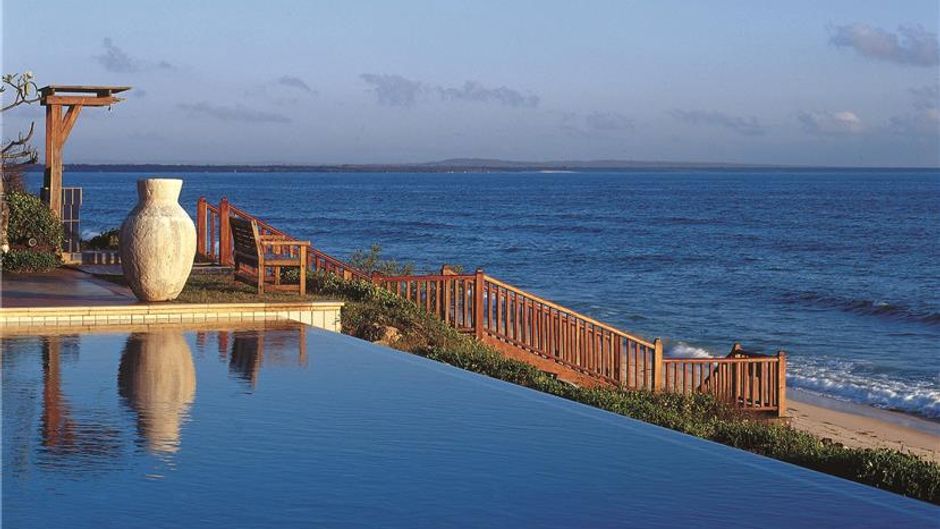 Avani Pemba Beach Hotel & Spa Pool