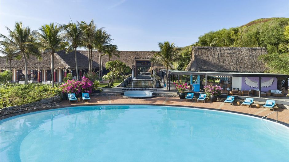 Avani Quy Nhon Resort Pool