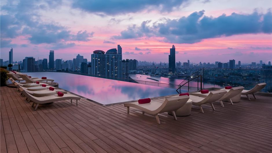 Avani+ Riverside Bangkok Hotel Pool