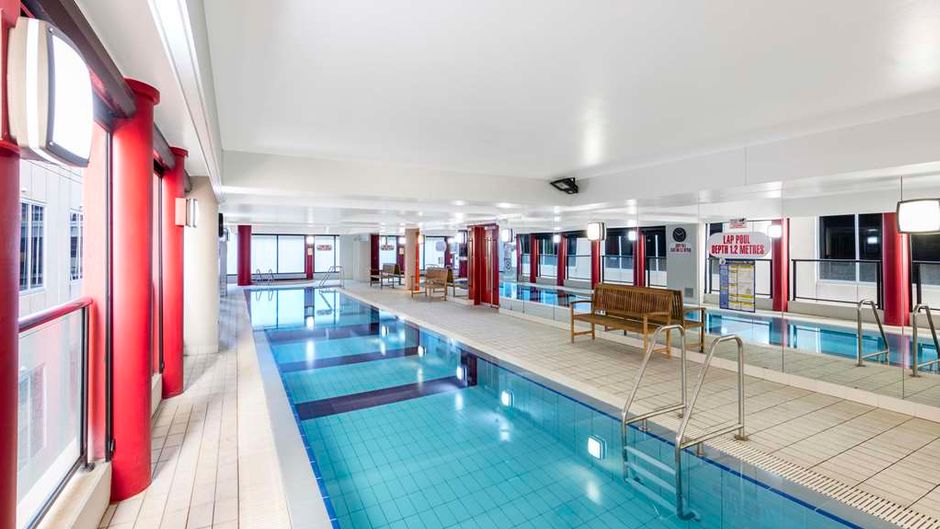 Oaks Horizons Suites Pool
