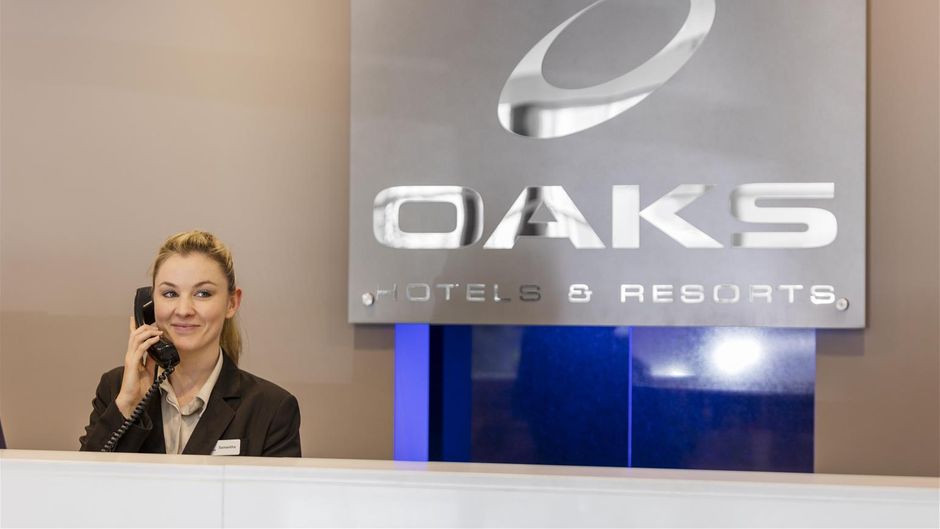 Oaks Horizons Suites Lobby