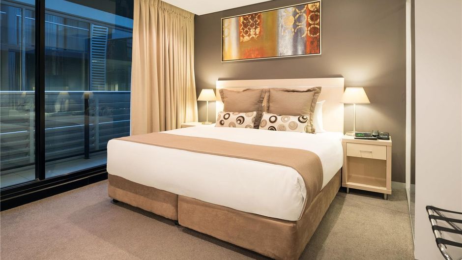 Oaks Horizons Suites Room