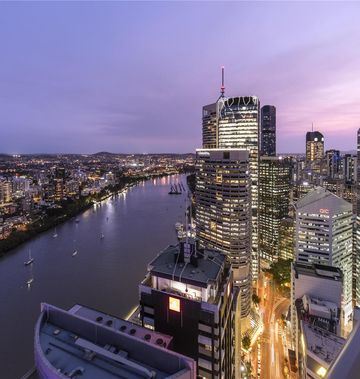 Oaks Brisbane Aurora Suites