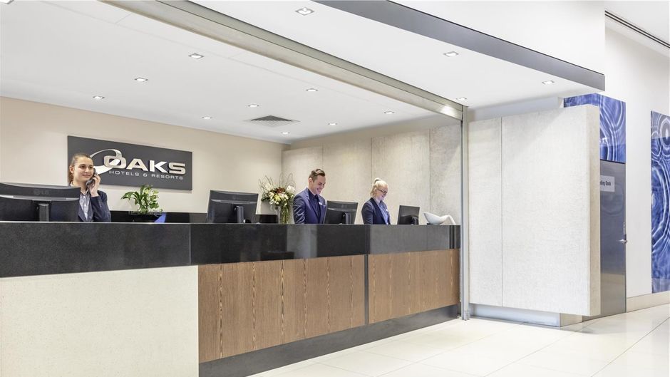 Oaks Brisbane Charlotte Suites Lobby