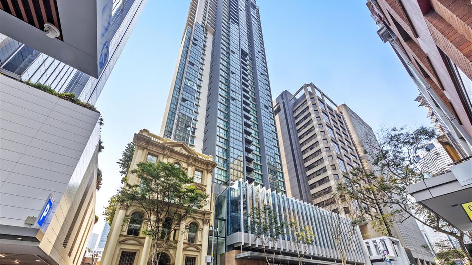 Oaks Brisbane Charlotte Suites Exterior