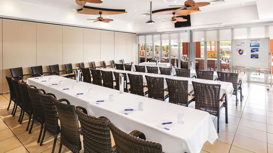 Oaks Broome Meeting