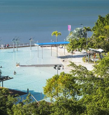 Oaks Cairns Hotel
