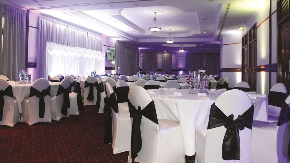 Oaks Gladstone Grand Hotel Meeting