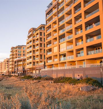 Oaks Glenelg Plaza Pier Suites