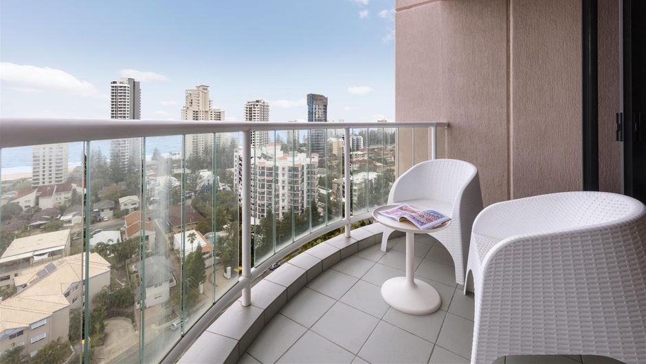 Oaks Gold Coast Hotel Room