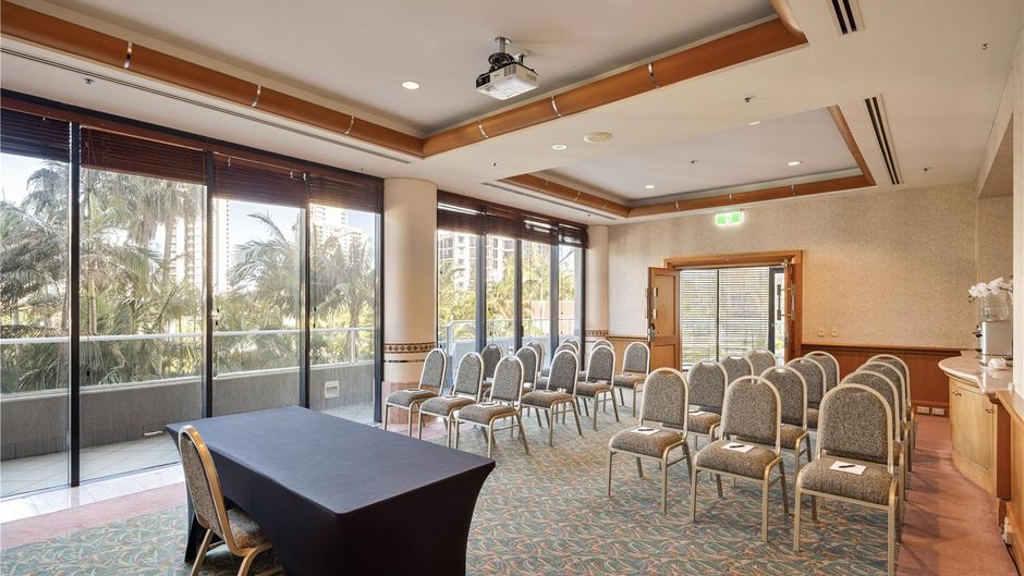 Oaks Gold Coast Hotel Meeting