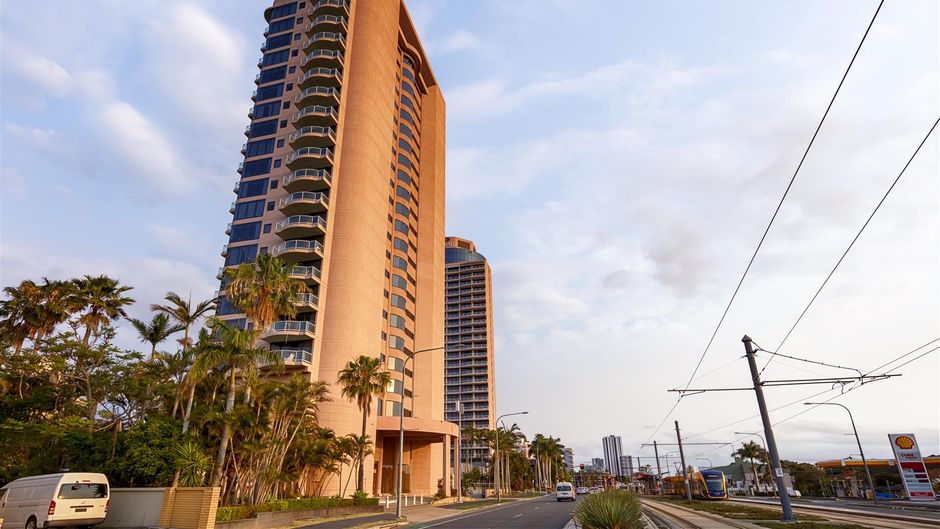 Oaks Gold Coast Hotel Exterior