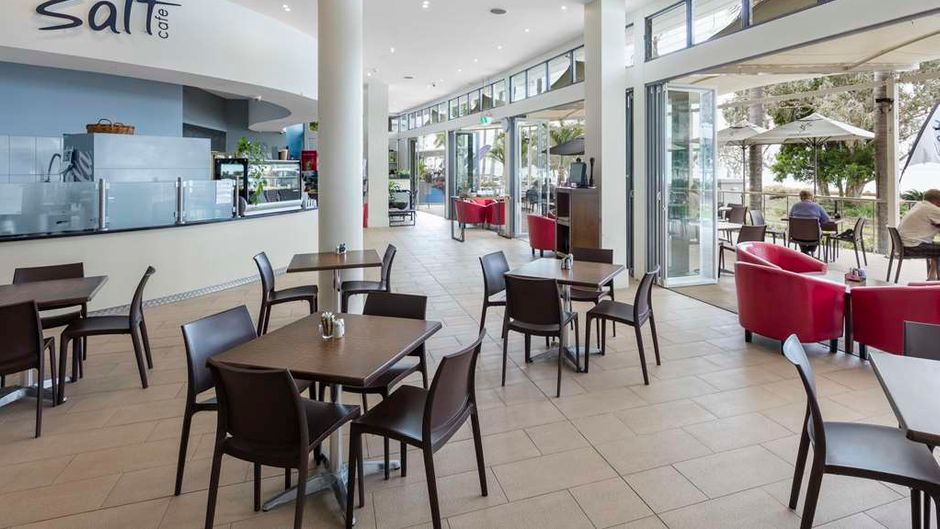 Oaks Hervey Bay Resort and Spa Restaurant