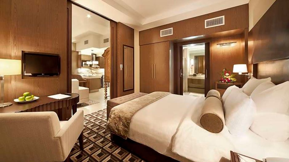 Oaks Liwa Executive Suites Room