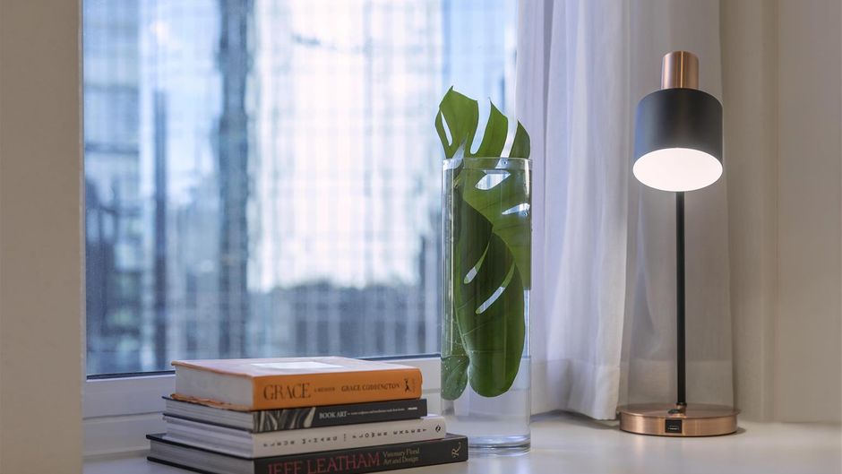 Oaks Melbourne on Collins Street Room