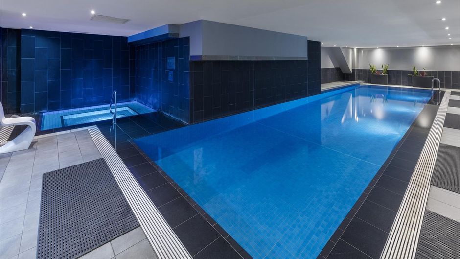 Oaks Melbourne on Market Hotel Pool
